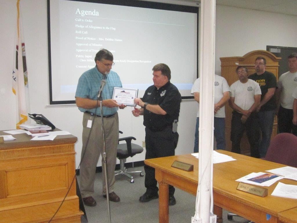 Storm Ready Certification Acceptance of Plaque with Onlookers